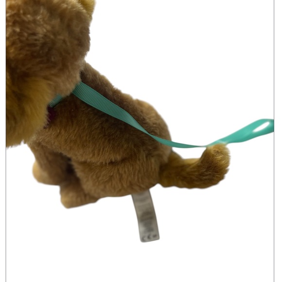 American‎ Girl Doll  Tenney Golden Retriever Dog W Leash Plush Waylon DVM02 - Picture 6 of 7